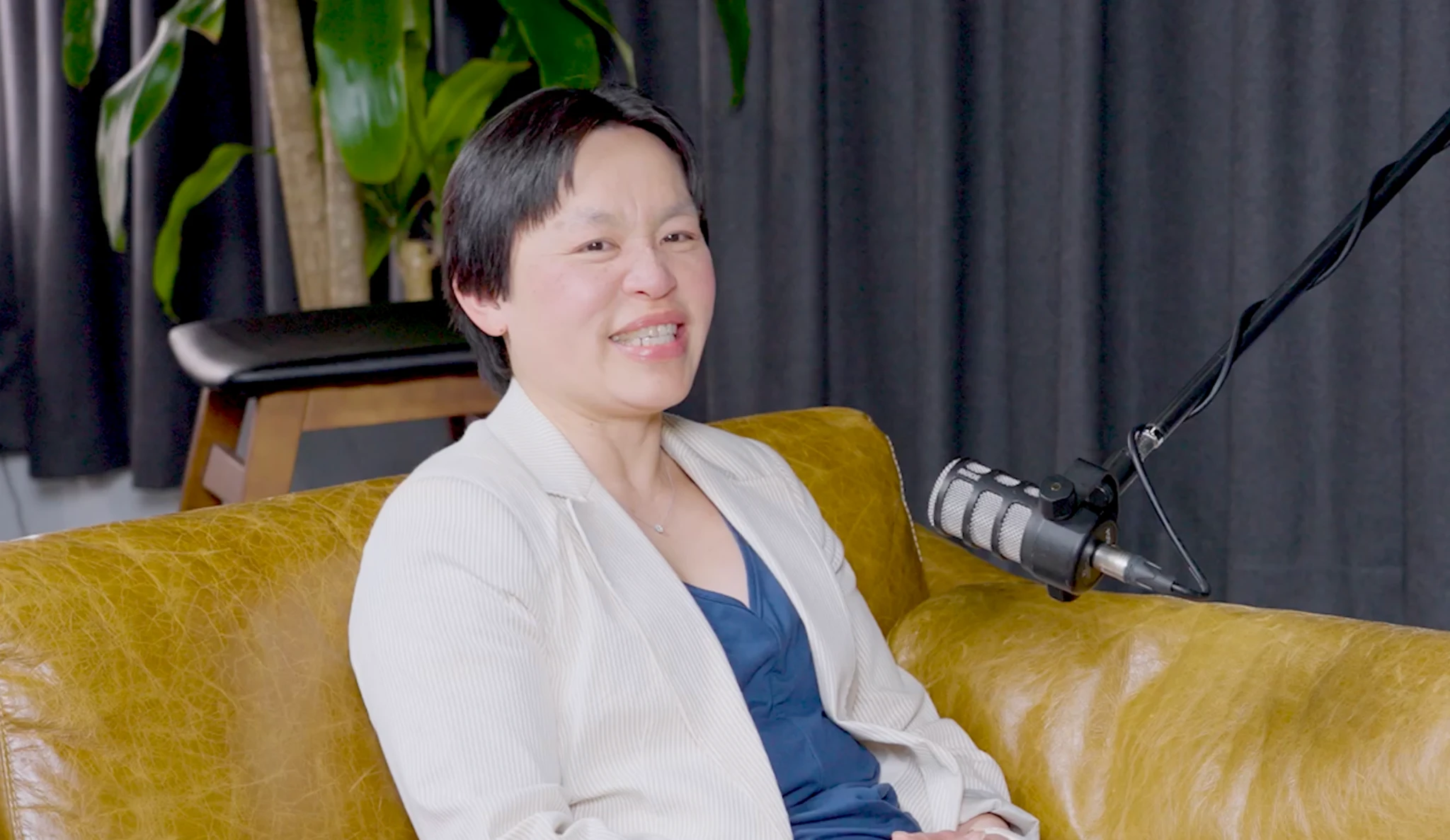 Dr Avi Charlton leading a conversation on modern health and sustainable wellbeing The Doctor Changing The Way Australia Thinks About Health