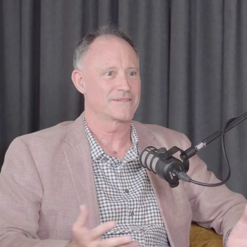 Paul Williams from Mortgage Choice speaking on the Hear Me ROAR podcast With Kate Save & Tobi Skovron Surviving the toughest economy