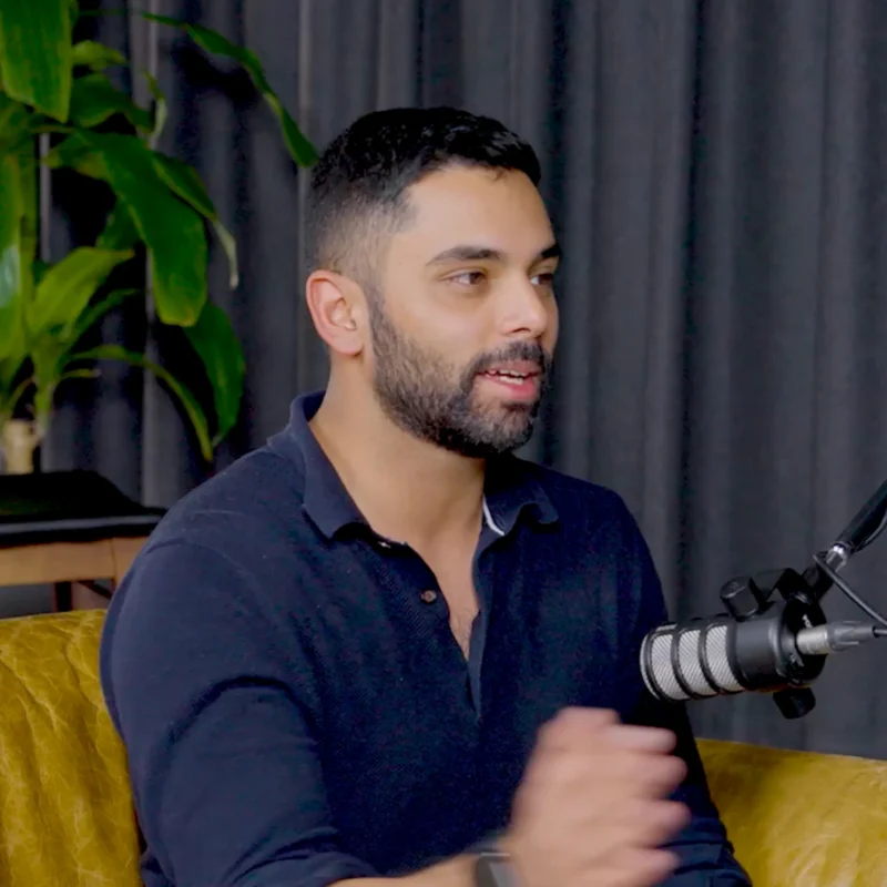 James Shadrach of Purpose Productions joins the Hear Me Roar Podcast with Kate and Tobi to discuss his entrepreneurial journey and the growth of his video production agency. A Story of Purpose, Perseverance & Pure Drive