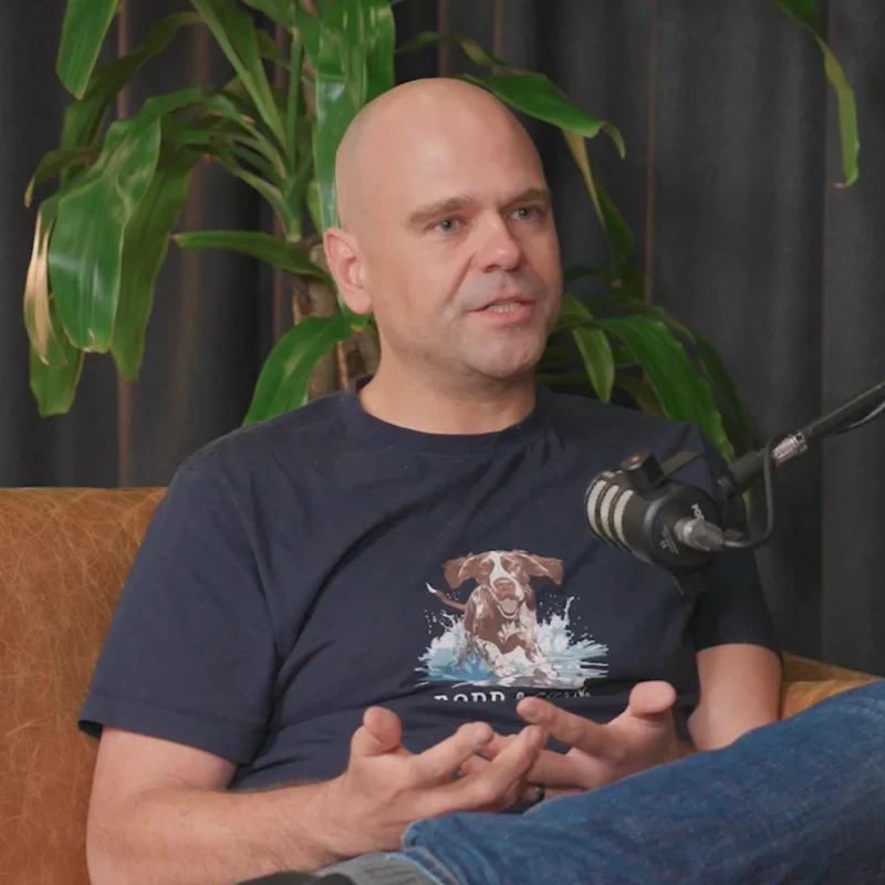 Dawid Naude speaking on the Hear Me Roar Podcast about artificial intelligence and leadership